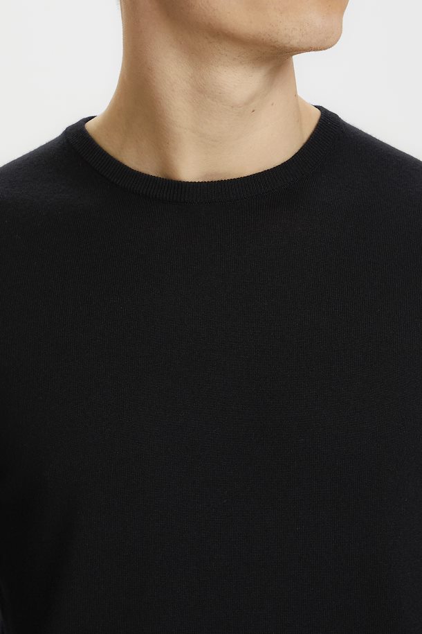 Shop Margrate Pullover from Matinique |