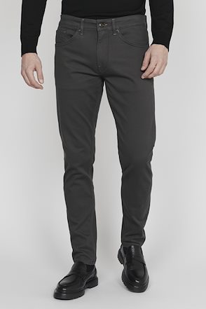 Five-pocket stretch pant Straight fit