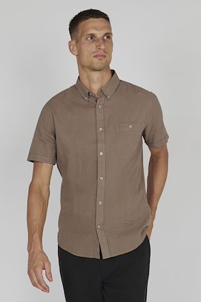 → Short Sleeved Shirts 2024 | Shop shirts from the official Matinique store